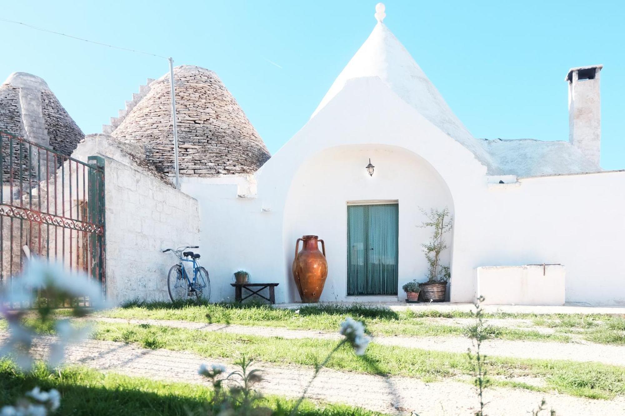Trulli la Ginestra_Masseria Santalachicca Masseria Orimini Esterno foto